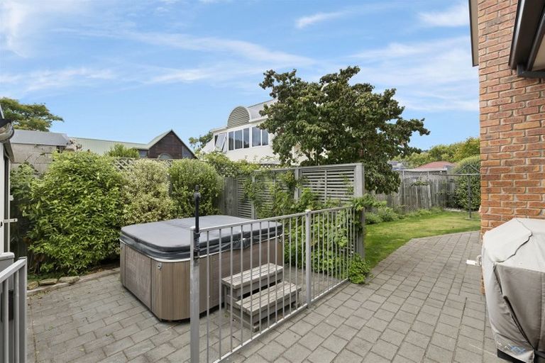 Photo of property in 7 Majestic Lane, Cashmere, Christchurch, 8022