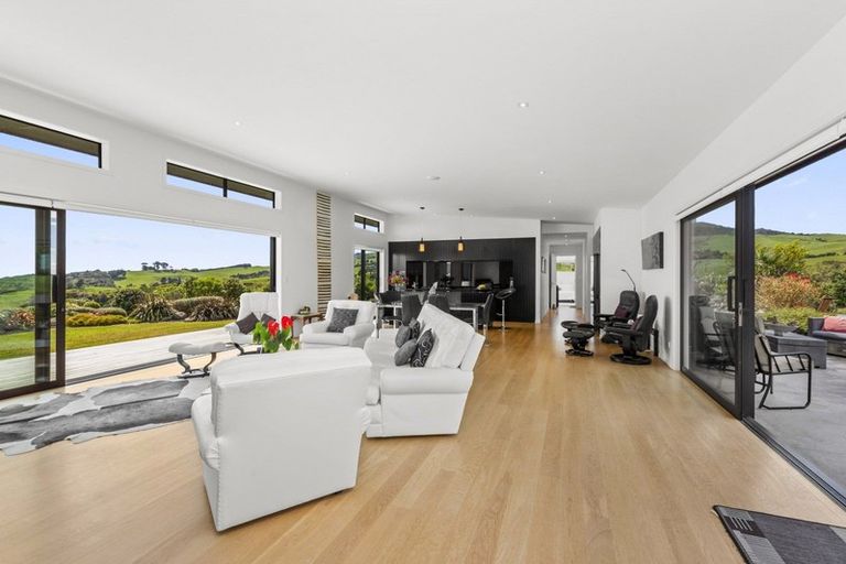 Photo of property in 812 Ruapuke Road, Raglan, 3296