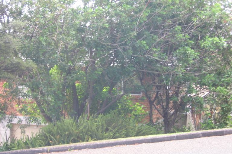 Photo of property in 2/3 Bryers Place, Bayview, Auckland, 0629