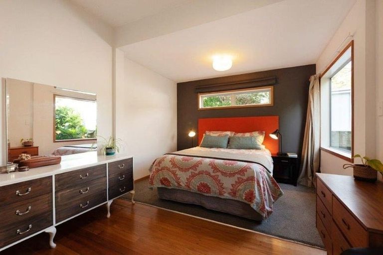 Photo of property in 6 Wilton Road, Wadestown, Wellington, 6012