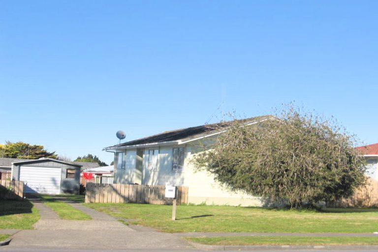 Photo of property in 160 Mahia Road, Wattle Downs, Auckland, 2103
