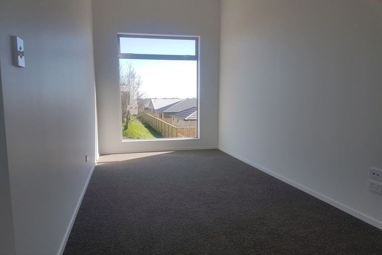 Photo of property in 31 Reynolds Place, Papamoa Beach, Papamoa, 3118