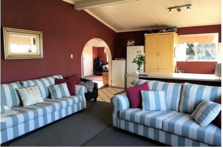 Photo of property in 216 Clyde Street, Balclutha, 9230