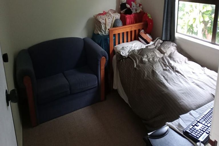 Photo of property in 2/47 Luton Avenue, Sunnyhills, Auckland, 2010