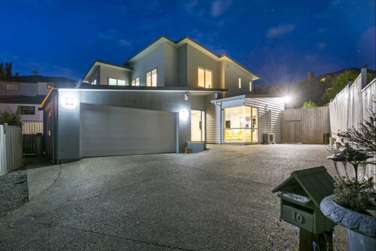 Photo of property in 10 Carol Lee Place, Albany Heights, Auckland, 0632