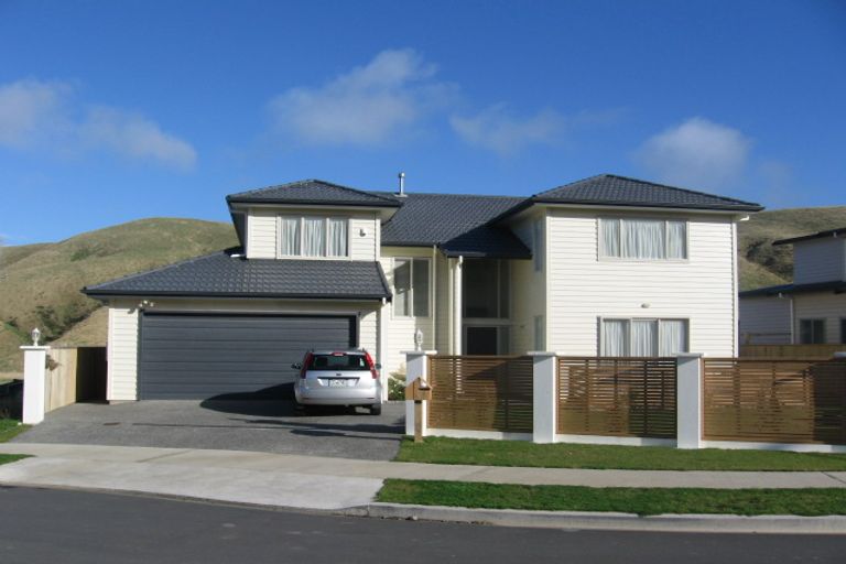 Photo of property in 6 Didsbury Grove, Churton Park, Wellington, 6037
