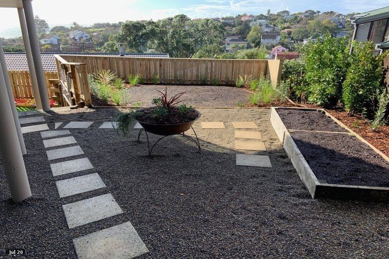 Photo of property in 1007a Beach Road, Torbay, Auckland, 0630