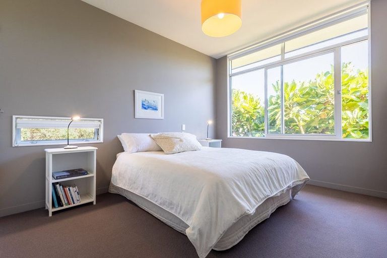 Photo of property in 4 Frances Street, Waikanae Beach, Waikanae, 5036