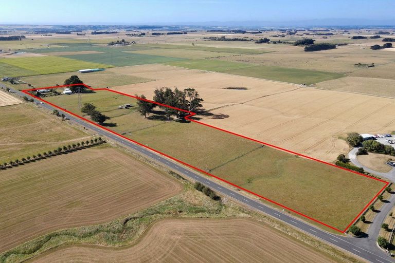 Photo of property in 561 Makirikiri Road, Marton, 4789