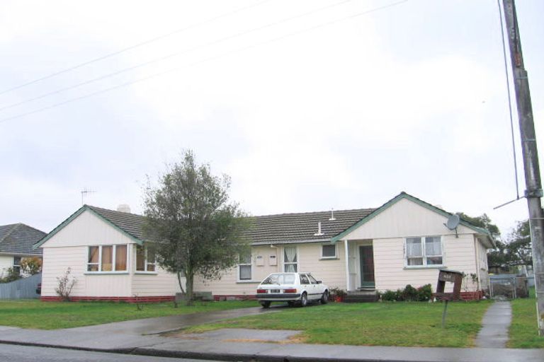 Photo of property in 404-406 Lowe Street, Camberley, Hastings, 4120