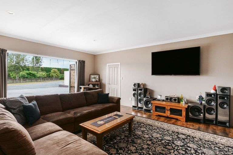 Photo of property in 16 Hogbin Road, Te Teko, Whakatane, 3193