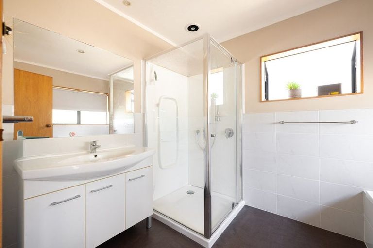 Photo of property in 83a Carlton Street, Bellevue, Tauranga, 3110