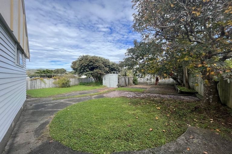 Photo of property in 23 Conclusion Street, Ascot Park, Porirua, 5024