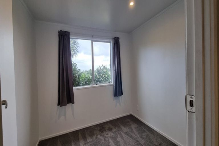 Photo of property in 1/7 Branston Avenue, Browns Bay, Auckland, 0630
