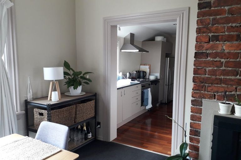 Photo of property in 210 Tinakori Road, Thorndon, Wellington, 6011