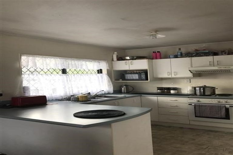 Photo of property in 11a Hill Road, Papatoetoe, Auckland, 2025