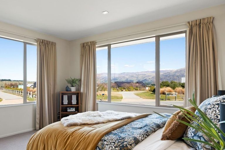 Photo of property in 28 Matheson Crescent, Albert Town, Wanaka, 9305