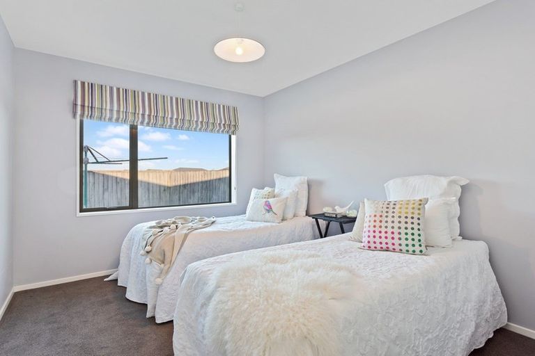 Photo of property in 18 Clifford Place, Amberley, 7410