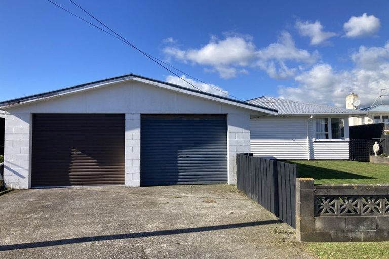 Photo of property in 18 Watene Crescent, Waitara, 4320