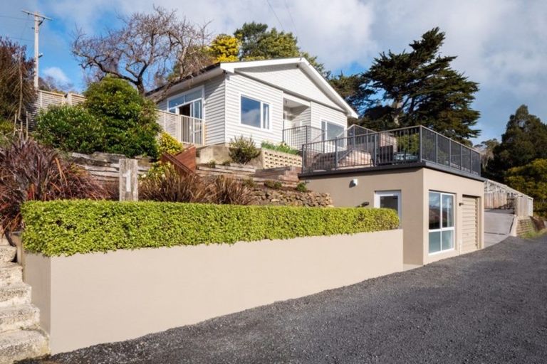 Photo of property in 1 Everton Road, Andersons Bay, Dunedin, 9013