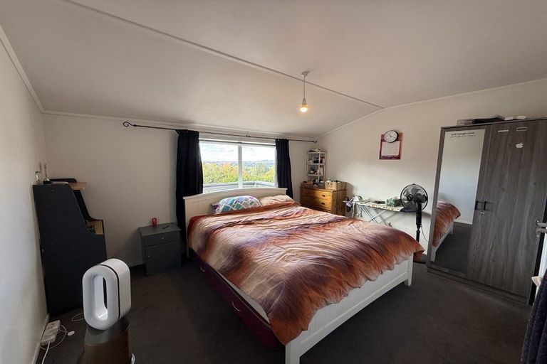 Photo of property in 14 Sarajevo Place, Massey, Auckland, 0614