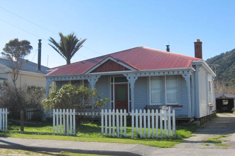 Photo of property in 109 Ward Street, Cobden, Greymouth, 7802