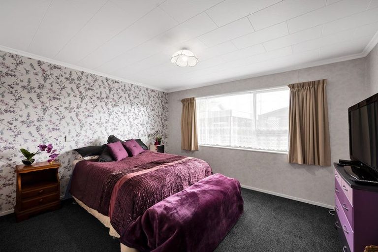 Photo of property in 24a Albion Street, Hawera, 4610