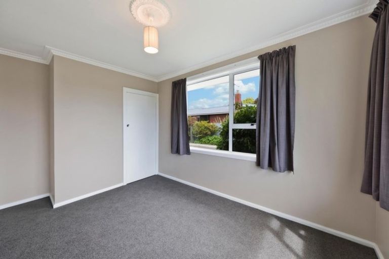 Photo of property in 33 Cunningham Place, Halswell, Christchurch, 8025