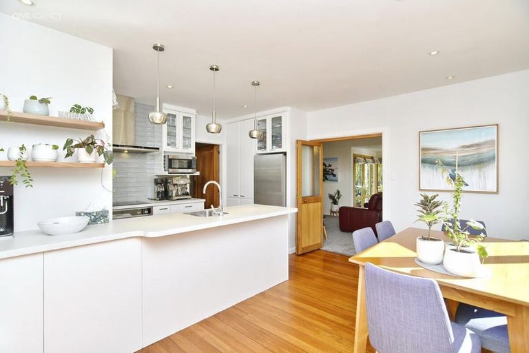 Photo of property in 222 Knowles Street, St Albans, Christchurch, 8052