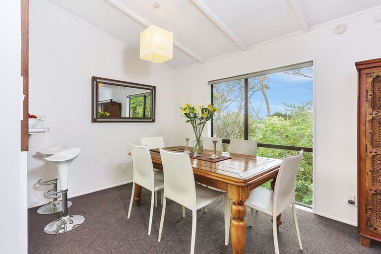 Photo of property in 1/104a Manuka Road, Bayview, Auckland, 0629