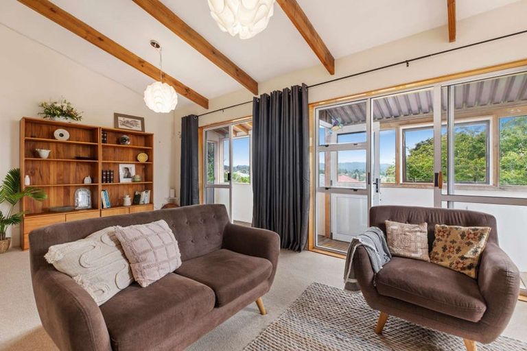 Photo of property in 1/31 Savoy Road, Glen Eden, Auckland, 0602