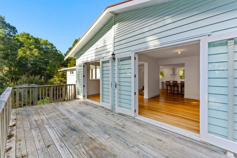 Photo of property in 120 Rangiora Road, Kaiwaka, 0573