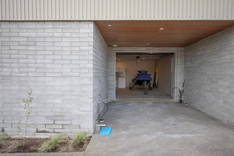 Photo of property in 28 Rangitahi Road, Raglan, 3225