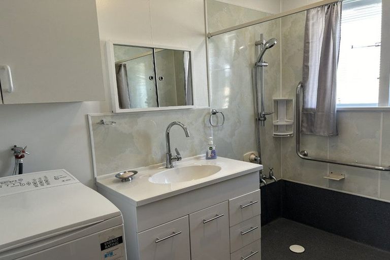 Photo of property in 3d Lyne Street, Gore, 9710