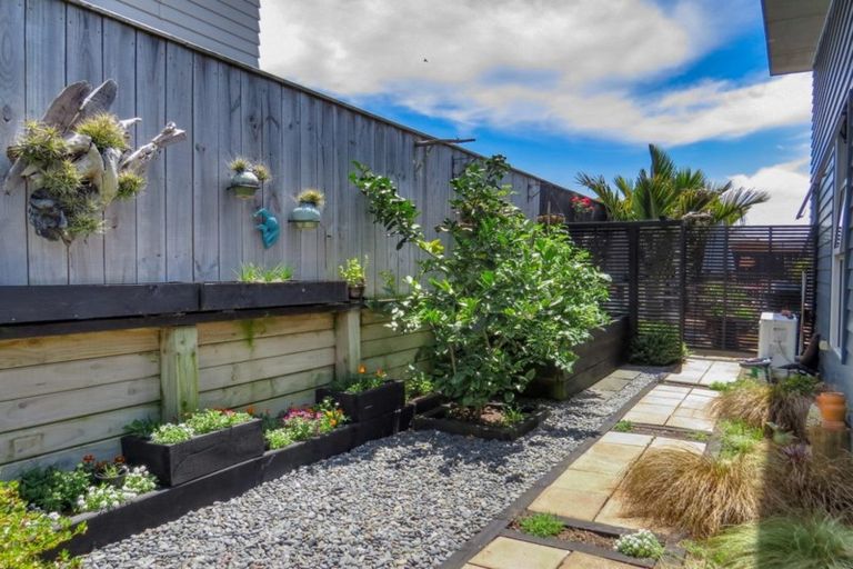 Photo of property in 9 Omega Place, Coastlands, Whakatane, 3120