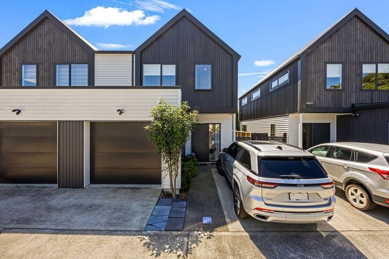 Photo of property in 19 Glen Evans Crescent, Fairfield, Lower Hutt, 5011