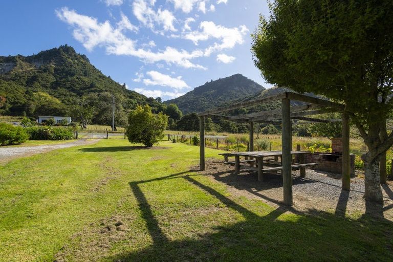 Photo of property in 3821 Waiapu Road, Tokomaru Bay, 4079