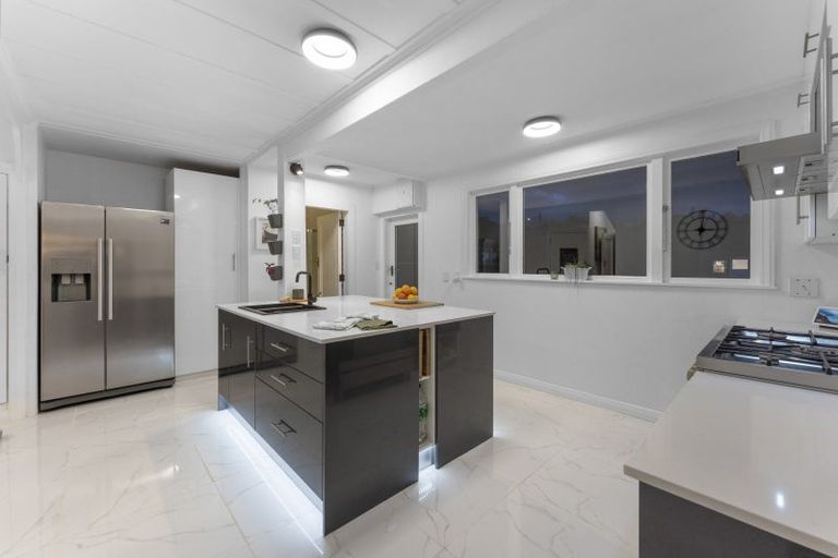 Photo of property in 4 Puriri Street, Woburn, Lower Hutt, 5010