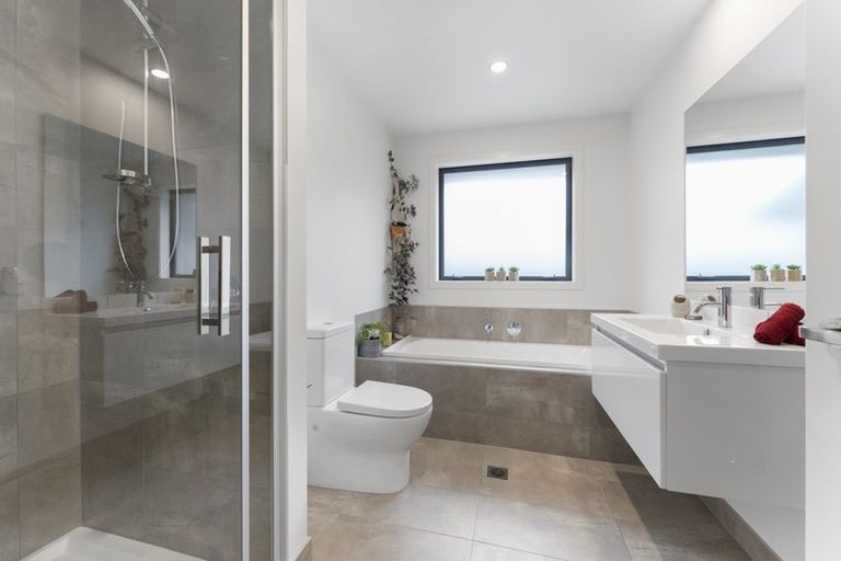 Photo of property in 25 Cumberland Road, Lower Shotover, Queenstown, 9304