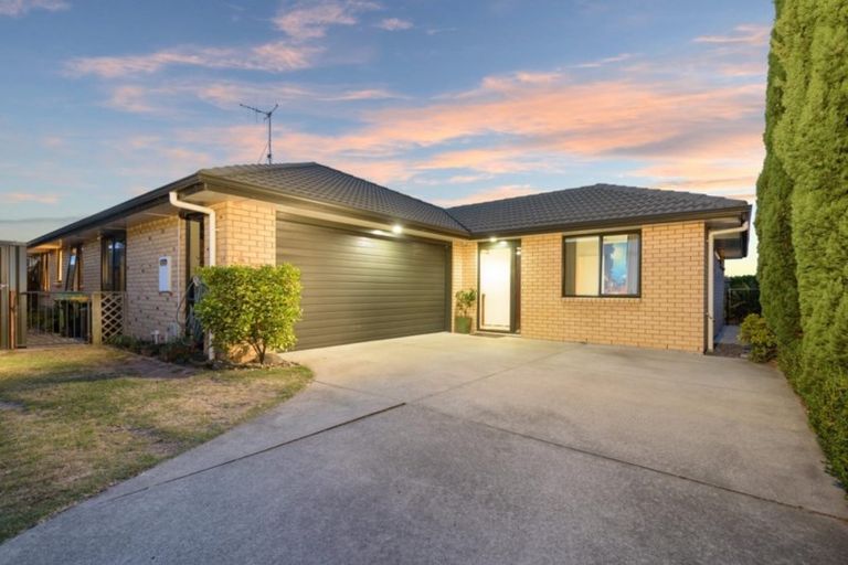 Photo of property in 9 Beachmere Place, Papamoa Beach, Papamoa, 3118