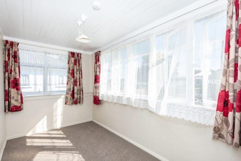 Photo of property in 94 Lucknow Street, Wairoa, 4108
