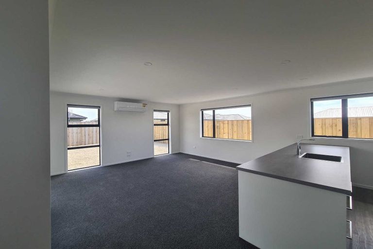 Photo of property in 7 Te Kanawa Lane, Rolleston, 7615