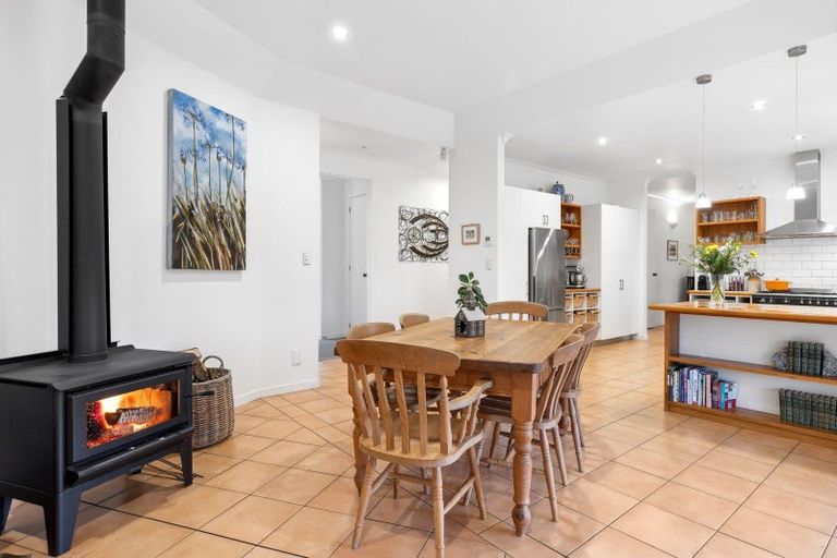 Photo of property in 223 Lake View Drive, Karapiro, Cambridge, 3494