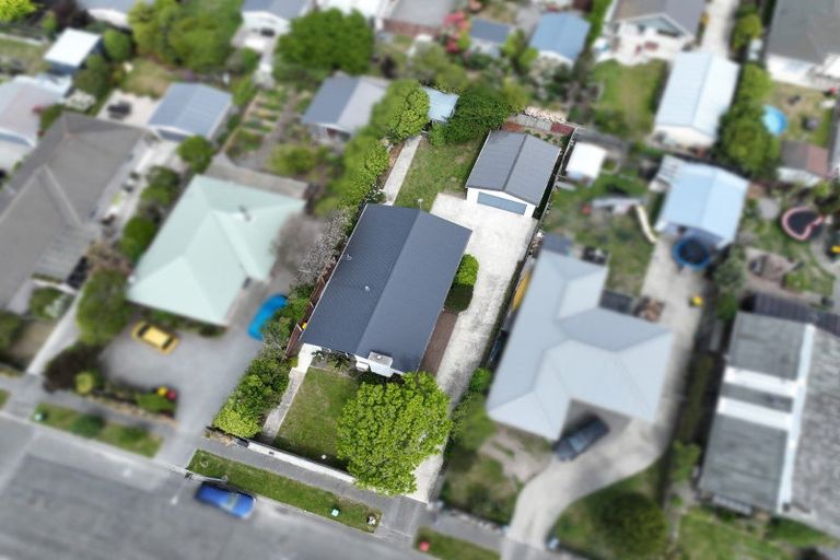 Photo of property in 109 Effingham Street, North New Brighton, Christchurch, 8083