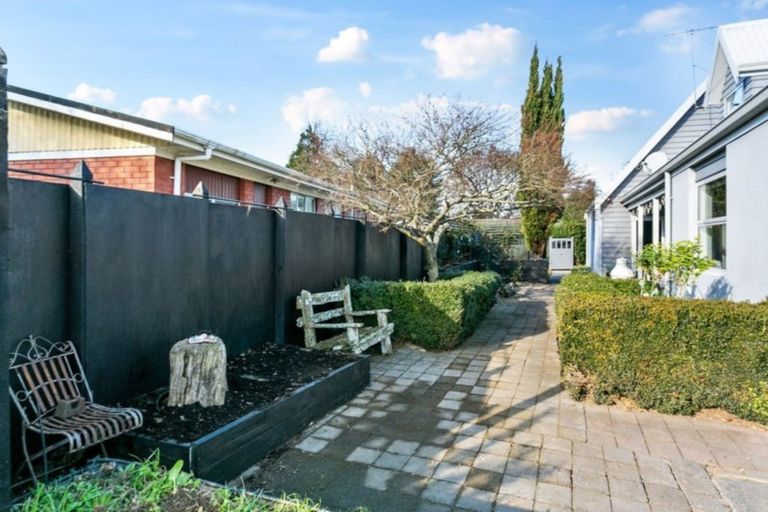 Photo of property in 17 Sheridan Crescent, Leamington, Cambridge, 3432