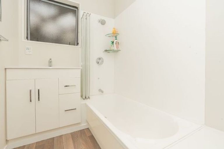 Photo of property in 72b Storey Avenue, Forest Lake, Hamilton, 3200