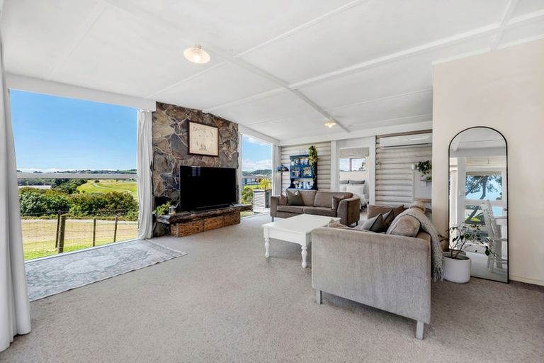 Photo of property in 161 Second View Avenue, Beachlands, Auckland, 2018