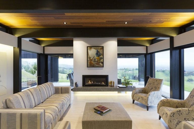 Photo of property in 176 Blackbarn Road, Havelock North, 4294