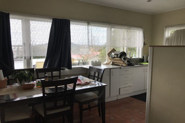 Photo of property in 2 Eden View Road, Sandringham, Auckland, 1025