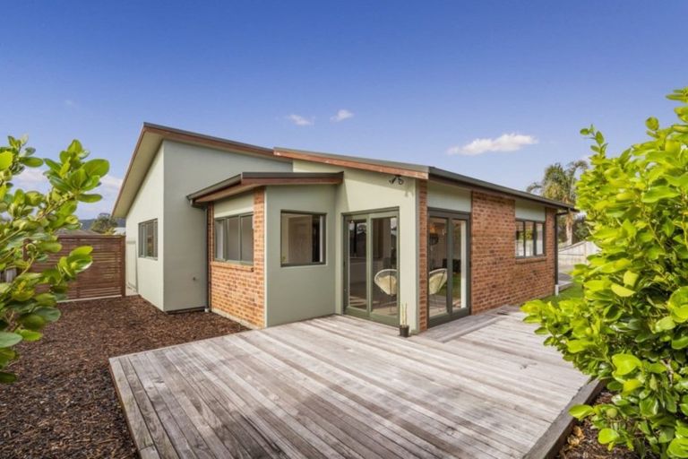Photo of property in 14b Ringwood Place, Whitianga, 3510